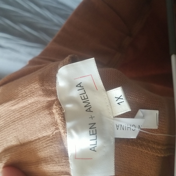 Brand new Allen and Amelia set - Picture 11 of 16